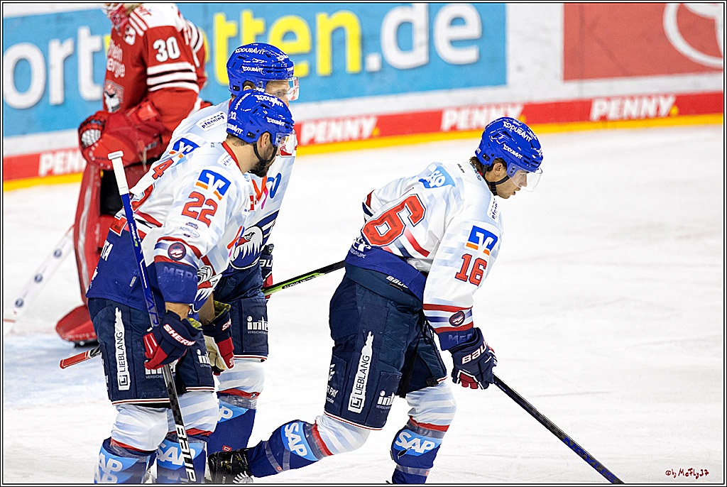 PENNY DEL;  Kölner Haie - Adler Mannheim; Köln, 04.11.2022